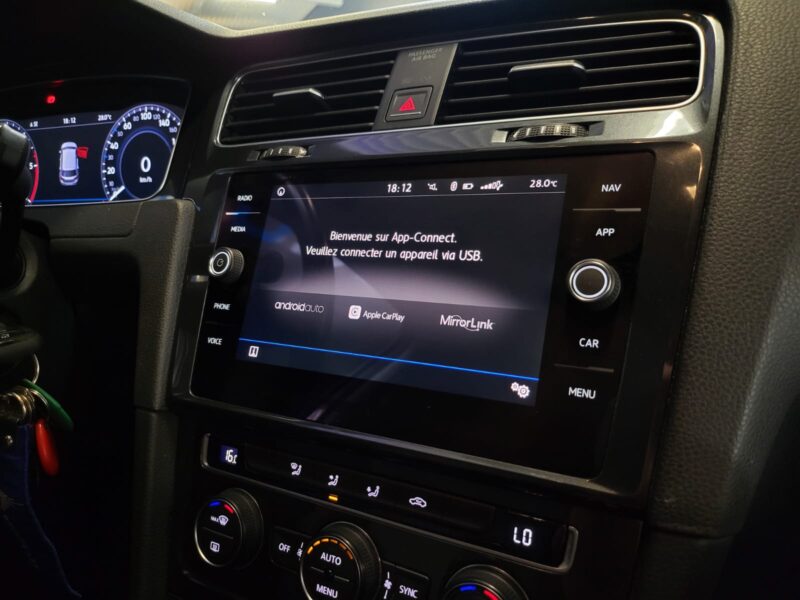 VOLKSWAGEN GOLF 7 VII 1.6 TDI 115CH CONFORTLINE / VIRTUAL COCKPIT + APPLE CARPLAY + REGULATEUR ADAPT