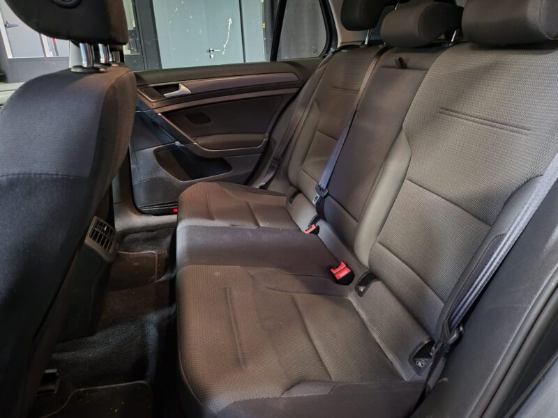 VOLKSWAGEN GOLF 7 VII 1.6 TDI 115CH CONFORTLINE / VIRTUAL COCKPIT + APPLE CARPLAY + REGULATEUR ADAPT