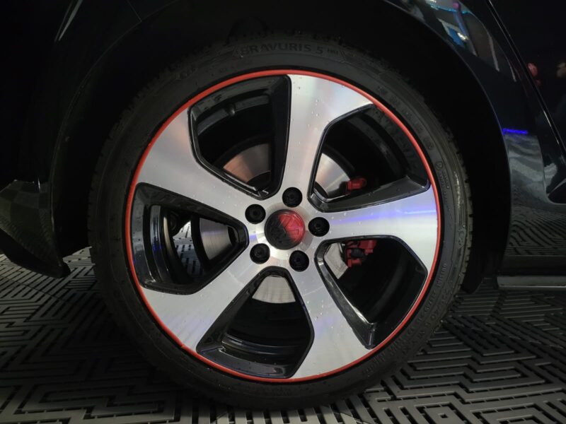 VOLKSWAGEN GOLF 7 2.0 GTI 220 cv Bvm 6