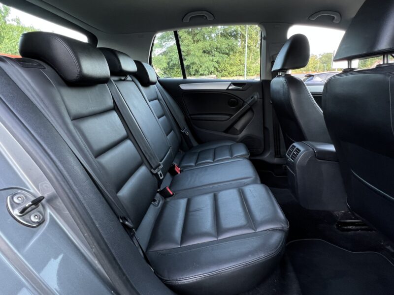 VOLKSWAGEN GOLF 6 VI CARAT 1.4 TSI 122 Cv 1ERE MAIN / BOITE AUTO CUIR GPS CRIT AIR 1 - Garantie1an