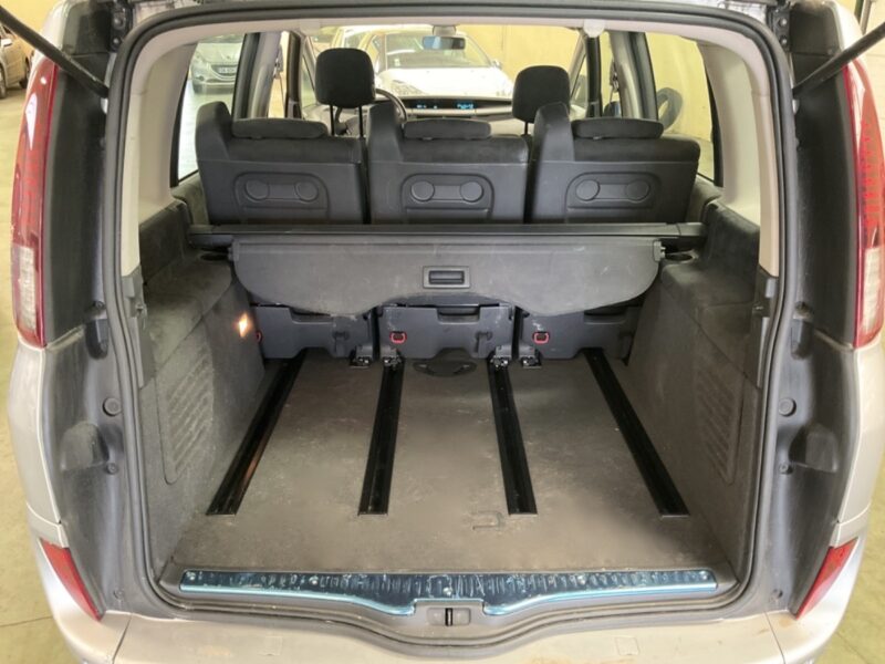 RENAULT GRAND ESPACE 4 IV PHASE 2 2.0 DCI 150 Cv BOITE AUTO / 45 800 Kms REELS 7 PLACES Garantie1an