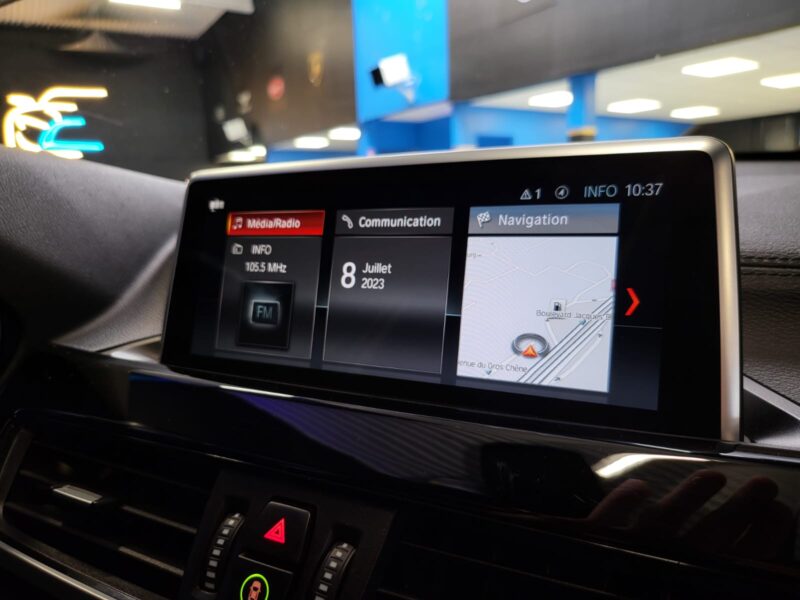 BMW X1 sDrive 18i 140CH XLINE / TO + CAMERA + FULL LED + SIEGE ELEC A MEMOIRE ET CHAUFFANT