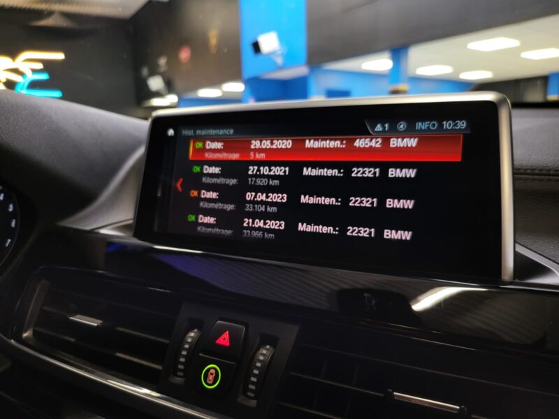 BMW X1 sDrive 18i 140CH XLINE / TO + CAMERA + FULL LED + SIEGE ELEC A MEMOIRE ET CHAUFFANT