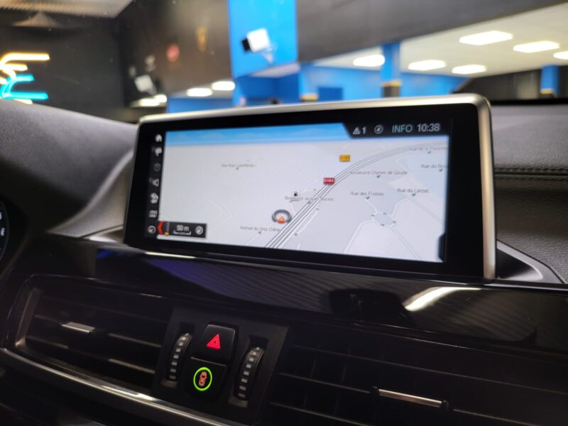 BMW X1 sDrive 18i 140CH XLINE / TO + CAMERA + FULL LED + SIEGE ELEC A MEMOIRE ET CHAUFFANT