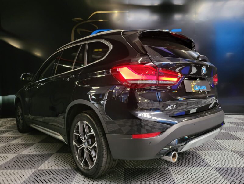 BMW X1 sDrive 18i 140CH XLINE / TO + CAMERA + FULL LED + SIEGE ELEC A MEMOIRE ET CHAUFFANT