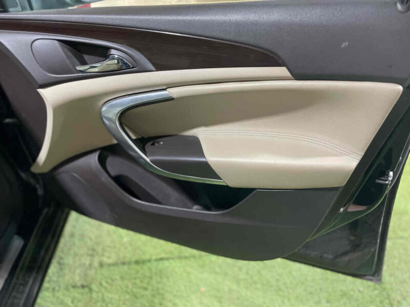 OPEL INSIGNIA A 2009