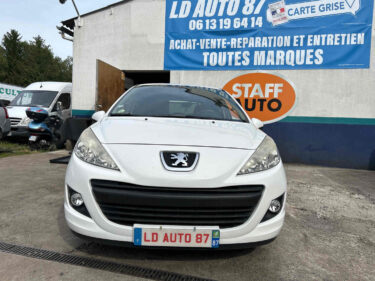 PEUGEOT 207 2013