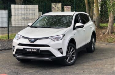 TOYOTA RAV 4  2018