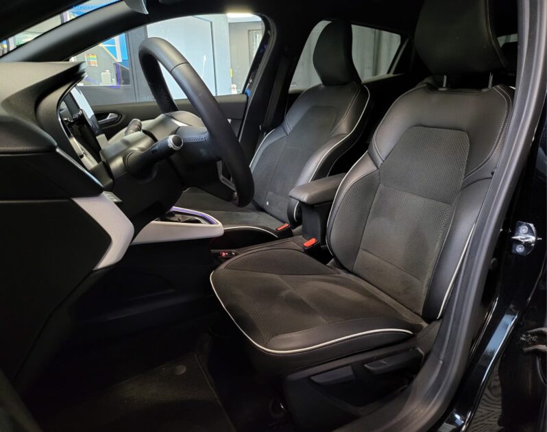 RENAULT CLIO 5 V 1.6 E-TECH 140cv INTENS SUIVI RENAULT CARPLAY / CAM 360