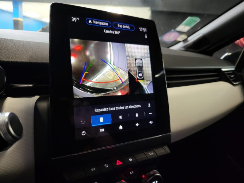 RENAULT CLIO 5 V 1.6 E-TECH 140cv INTENS SUIVI RENAULT CARPLAY / CAM 360