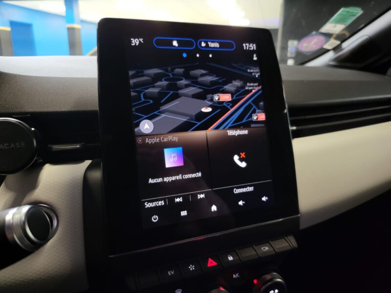 RENAULT CLIO 5 V 1.6 E-TECH 140cv INTENS SUIVI RENAULT CARPLAY / CAM 360