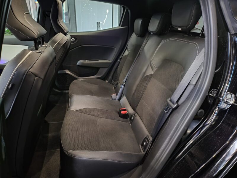 RENAULT CLIO 5 V 1.6 E-TECH 140cv INTENS SUIVI RENAULT CARPLAY / CAM 360