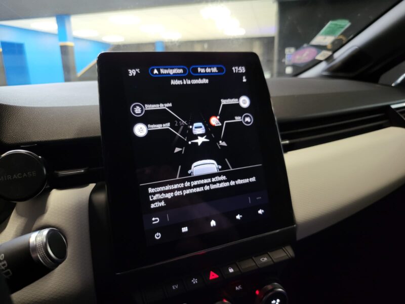 RENAULT CLIO 5 V 1.6 E-TECH 140cv INTENS SUIVI RENAULT CARPLAY / CAM 360