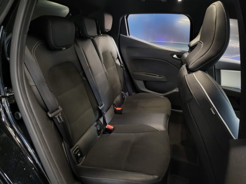 RENAULT CLIO 5 V 1.6 E-TECH 140cv INTENS SUIVI RENAULT CARPLAY / CAM 360