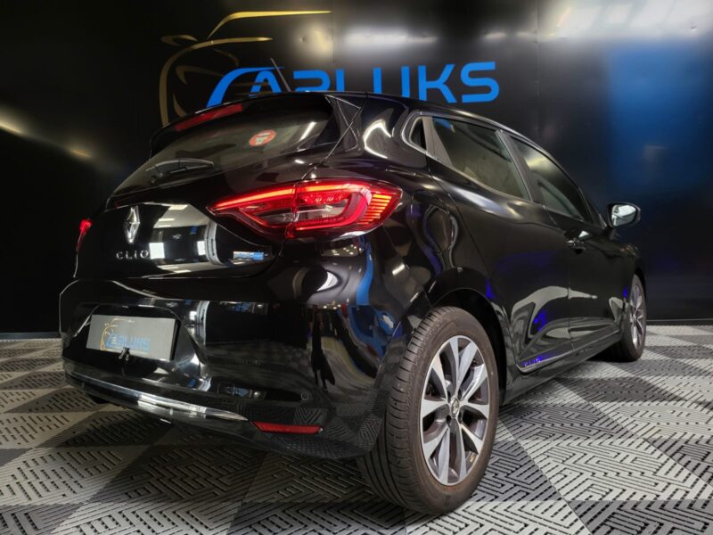RENAULT CLIO 5 V 1.6 E-TECH 140cv INTENS SUIVI RENAULT CARPLAY / CAM 360