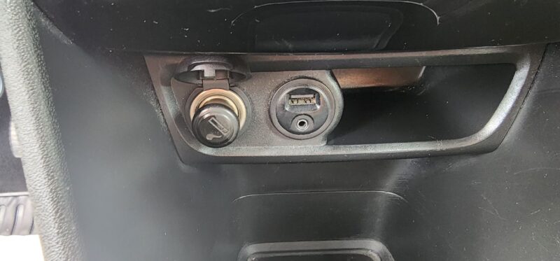 PEUGEOT 208 1.6 E-HDI 92 ALLURE