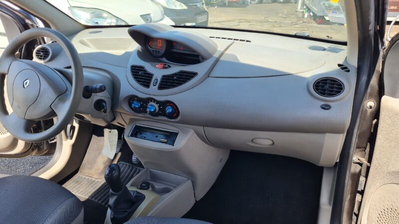 RENAULT TWINGO II 2007