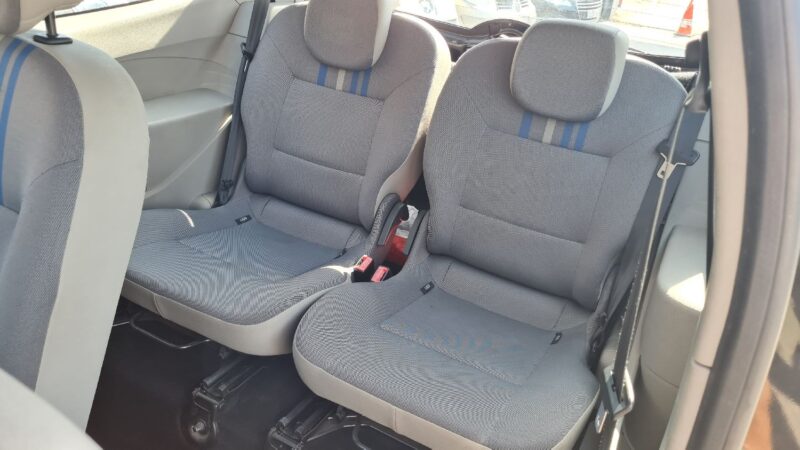 RENAULT TWINGO II 2007