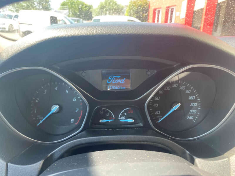 FORD FOCUS III SPORT 1.0 EcoBoost (100Cv)