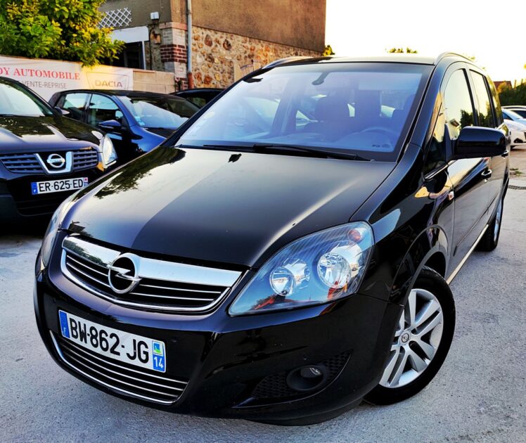 OPEL ZAFIRA 2011