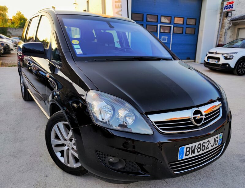OPEL ZAFIRA 2011