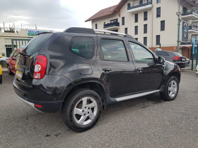 DACIA DUSTER 4X4 1.6i 105CV LAUREATE