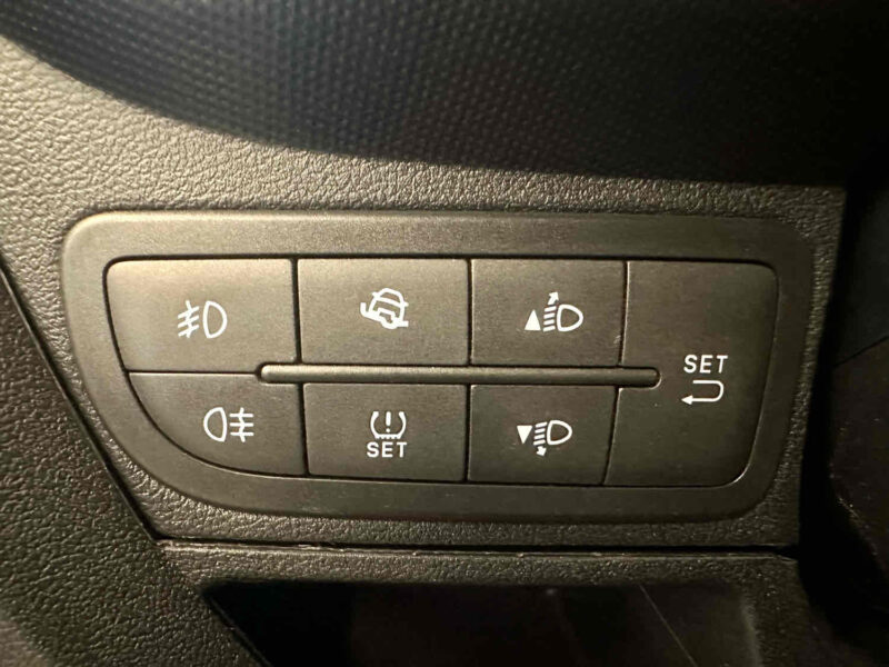 PEUGEOT BIPPER TEPEE 2016