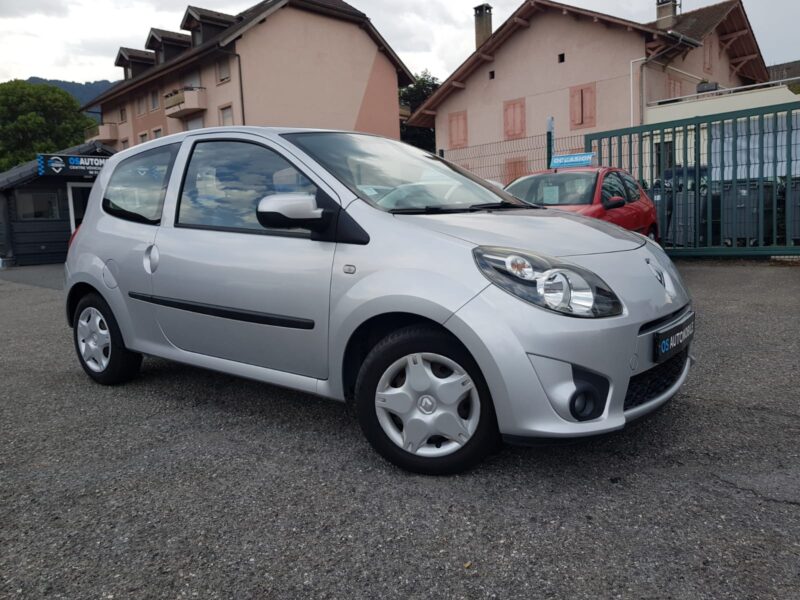 RENAULT TWINGO II 1.2i 75CV DYNAMIQUE