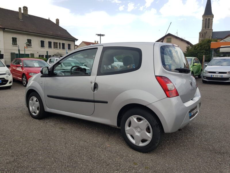 RENAULT TWINGO II 1.2i 75CV DYNAMIQUE
