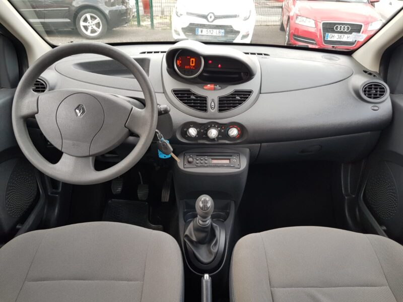 RENAULT TWINGO II 1.2i 75CV DYNAMIQUE
