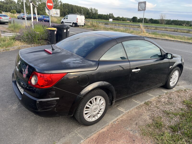 RENAULT MEGANE CC 2008