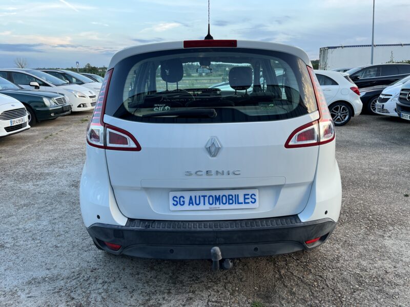 RENAULT SCÉNIC III 2010