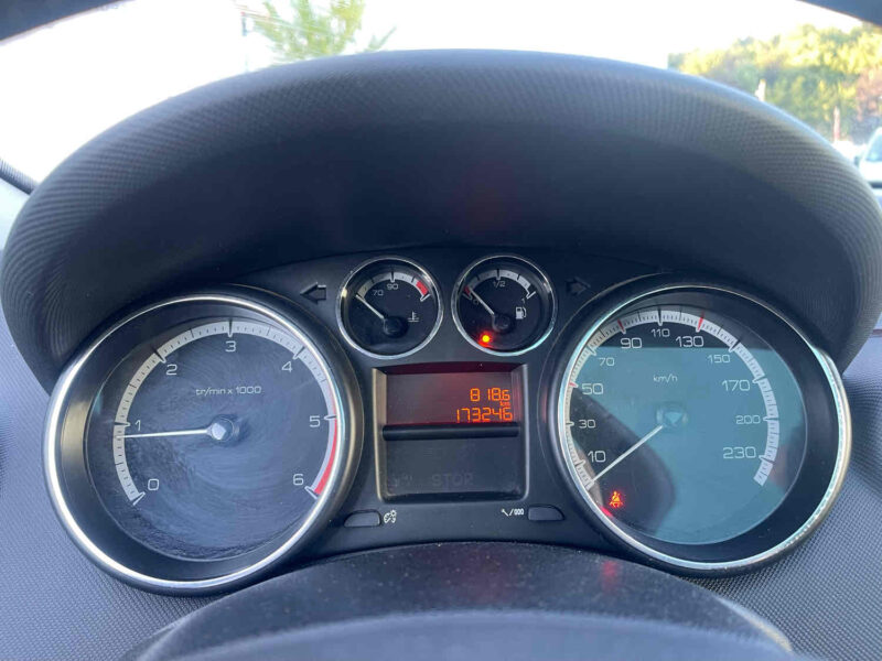 PEUGEOT 308 SW I 2012