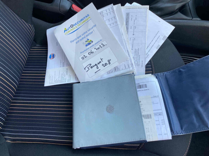 PEUGEOT 208 I 1.2 VTI 82 Urban Soul