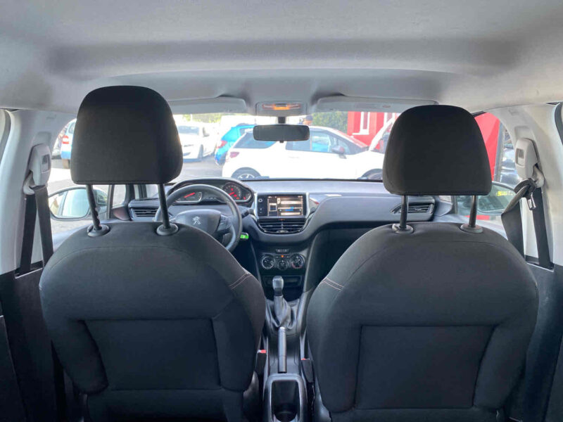 PEUGEOT 208 I 1.2 VTI 82 Urban Soul