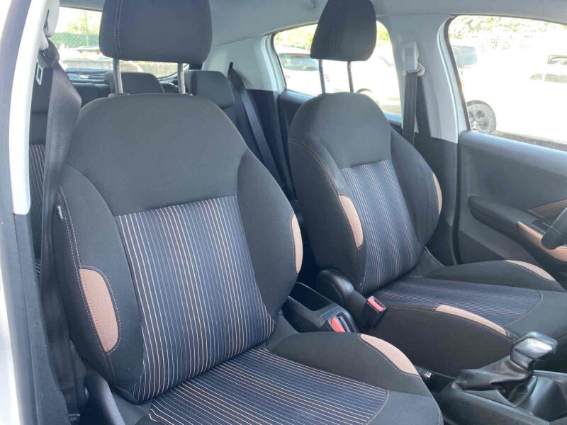 PEUGEOT 208 I 1.2 VTI 82 Urban Soul