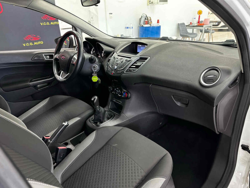 FORD FIESTA VI 1.5 TDCi 75ch S&S Edition