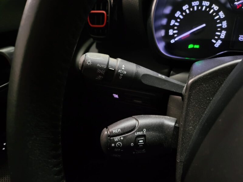 CITROEN C3 AIRCROSS 1.2 PureTech 110cv Shine EAT6 // RADAR-AR/ANDROID AUTO/TOIT OUVRANT