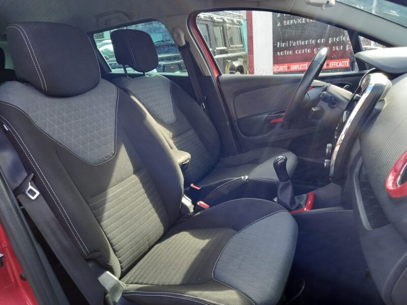 RENAULT CLIO IV Grandtour 2014