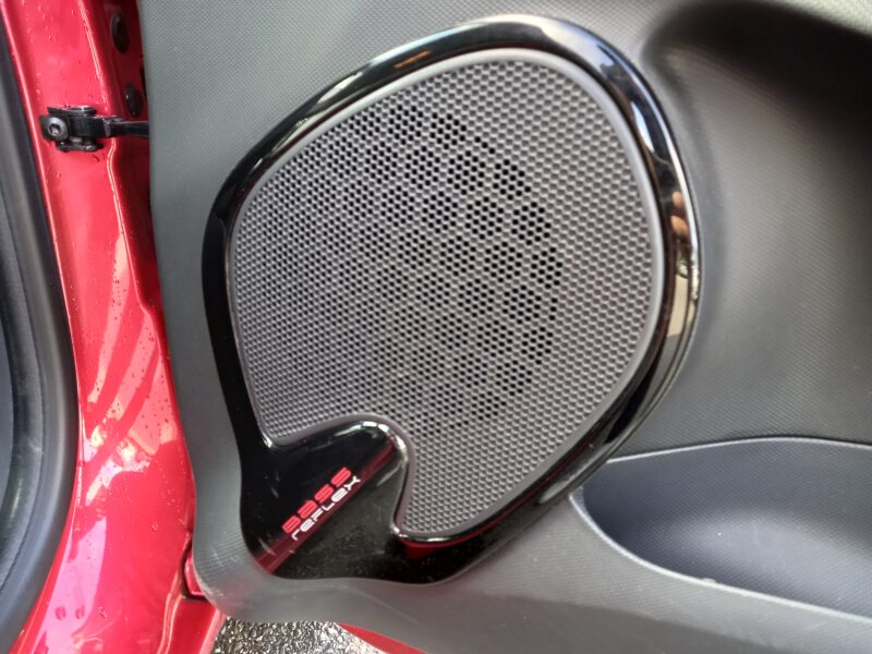 RENAULT CLIO IV Grandtour 2014