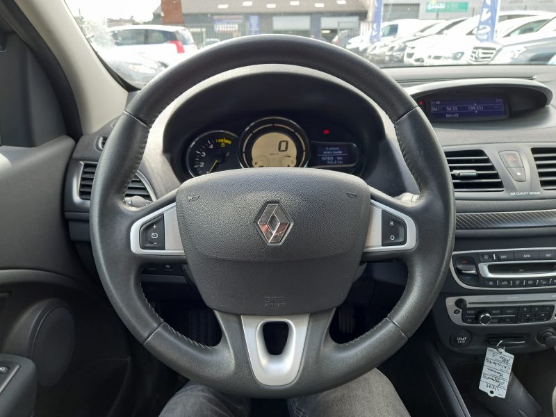 RENAULT MEGANE III Grandtour 2012