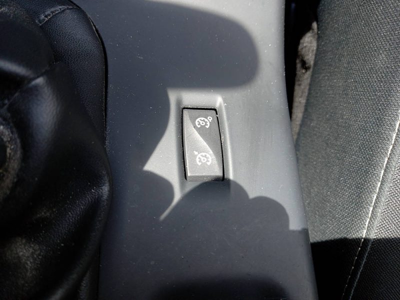 RENAULT MEGANE III Grandtour 2012