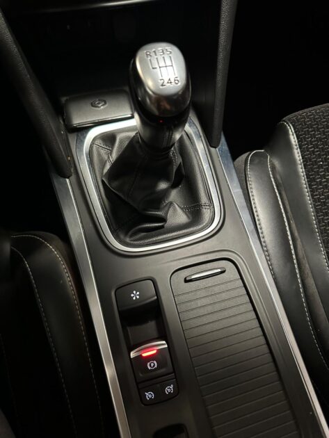 1.2 TCe 130cv INTENS / CAMERA AR / REGULATEUR