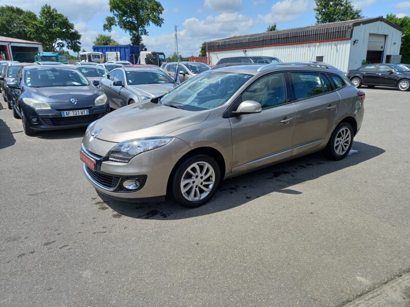 RENAULT MEGANE III Grandtour 2012