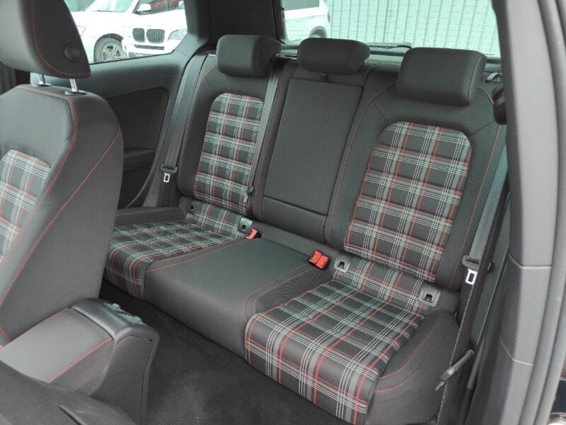 VOLKSWAGEN GOLF VII 2.0 GTI BVM 245cv PERFORMANCE // PAS DE MALUS