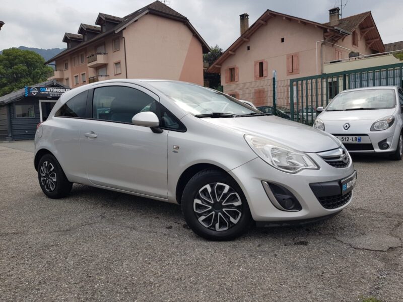 OPEL CORSA IV 1.4i TWINPORT 87CV EDITION 3P