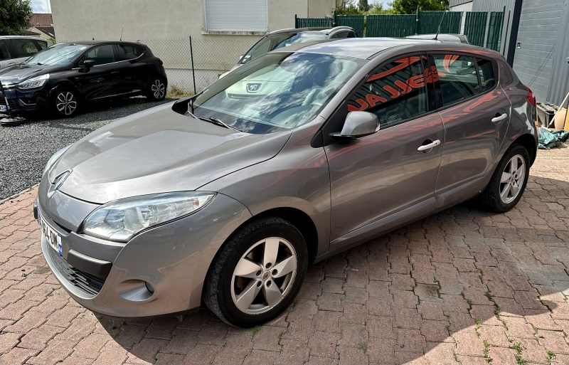 RENAULT MEGANE III 3/5 portes 2012