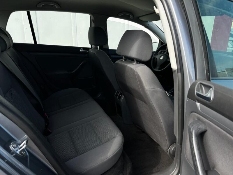 VOLKSWAGEN GOLF V 2005