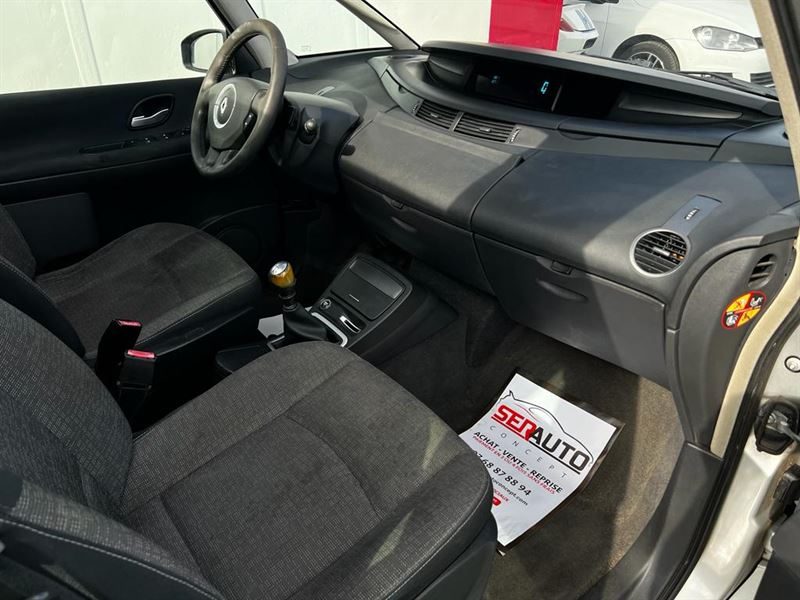 RENAULT ESPACE IV 2009