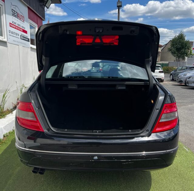 MERCEDES CLASSE C 2010